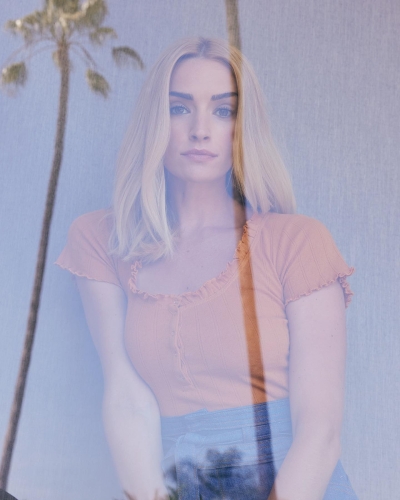 002.jpg