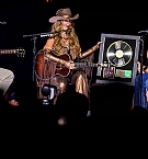 Filename=012.jpg
Filesize=743KiB
Dimensions=2048x1365
Date added=Nov 04, 2025 012.jpg